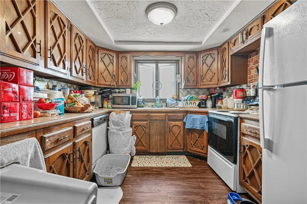 654 Central Avenue Pawtucket RI 02861