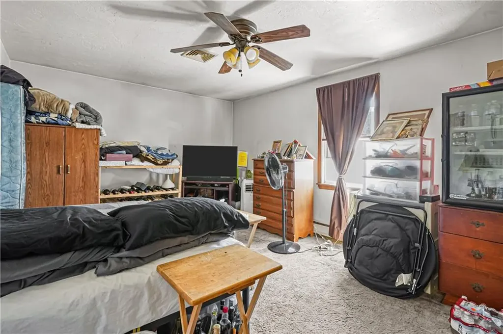 654 Central Avenue Pawtucket RI 02861