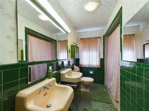 242 Bretton Woods Drive Cranston RI 02920