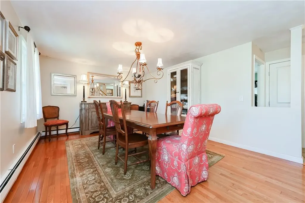 3 Marie Drive Bristol RI 02809