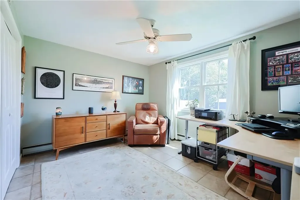 3 Marie Drive Bristol RI 02809