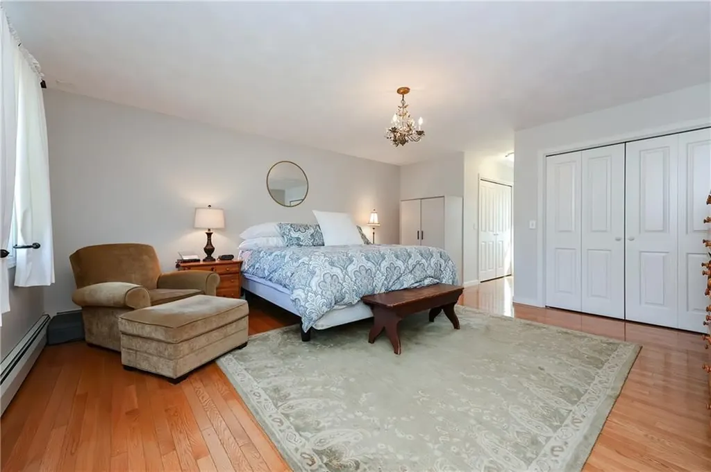 3 Marie Drive Bristol RI 02809