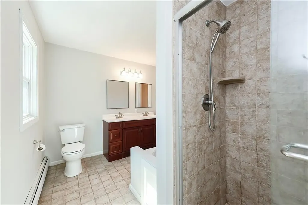 3 Marie Drive Bristol RI 02809