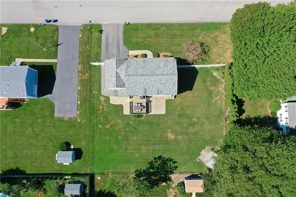 3 Marie Drive Bristol RI 02809