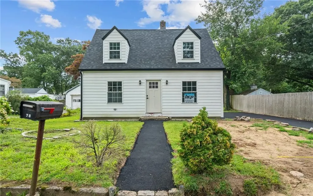 78 Viewesta Road Warwick RI 02886