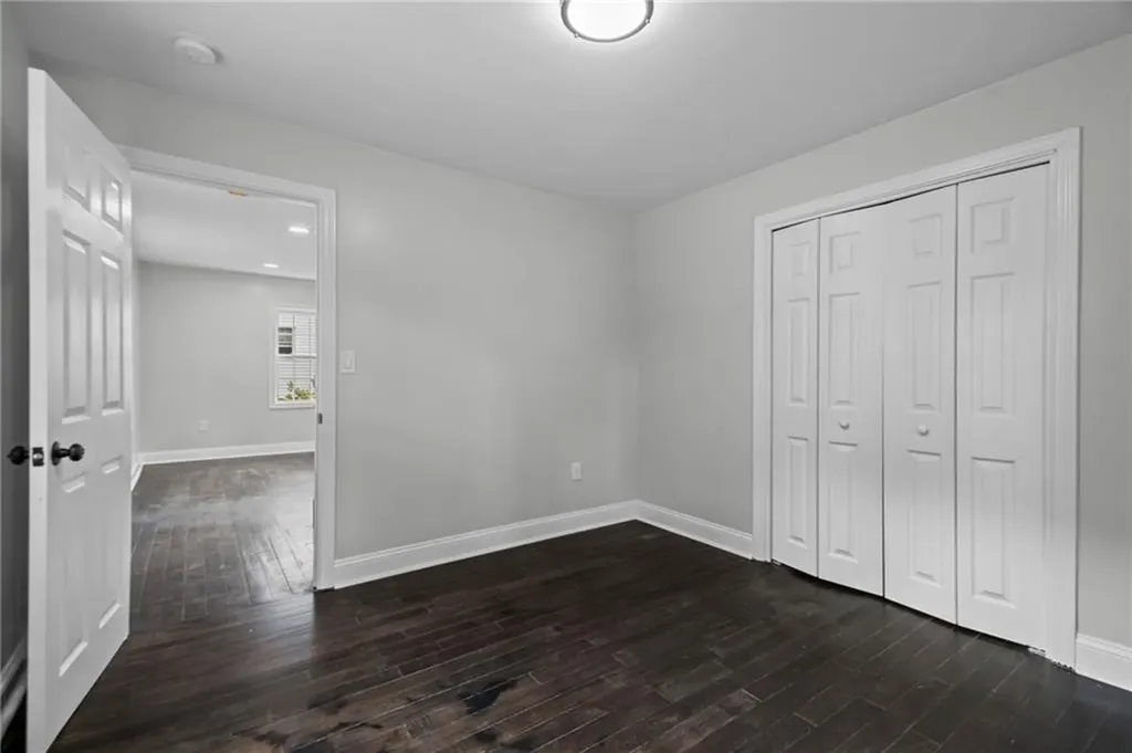 78 Viewesta Road Warwick RI 02886