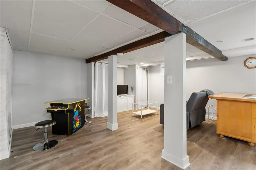 55 Scarborough Road Pawtucket RI 02861