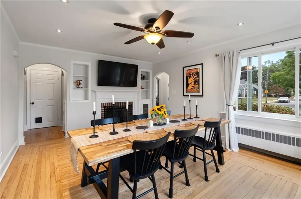 55 Scarborough Road Pawtucket RI 02861
