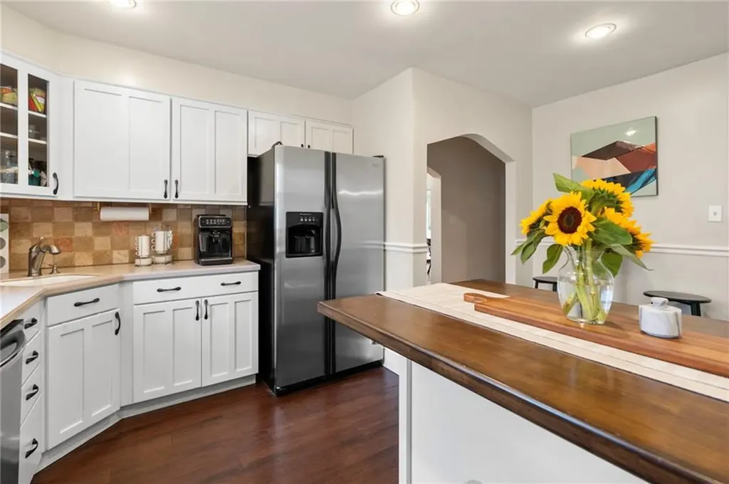 55 Scarborough Road Pawtucket RI 02861