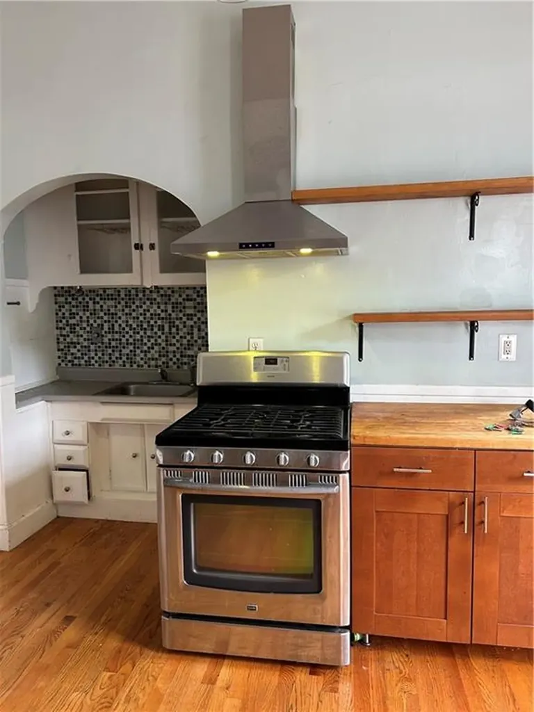 51 Chapin Avenue Providence RI 02909