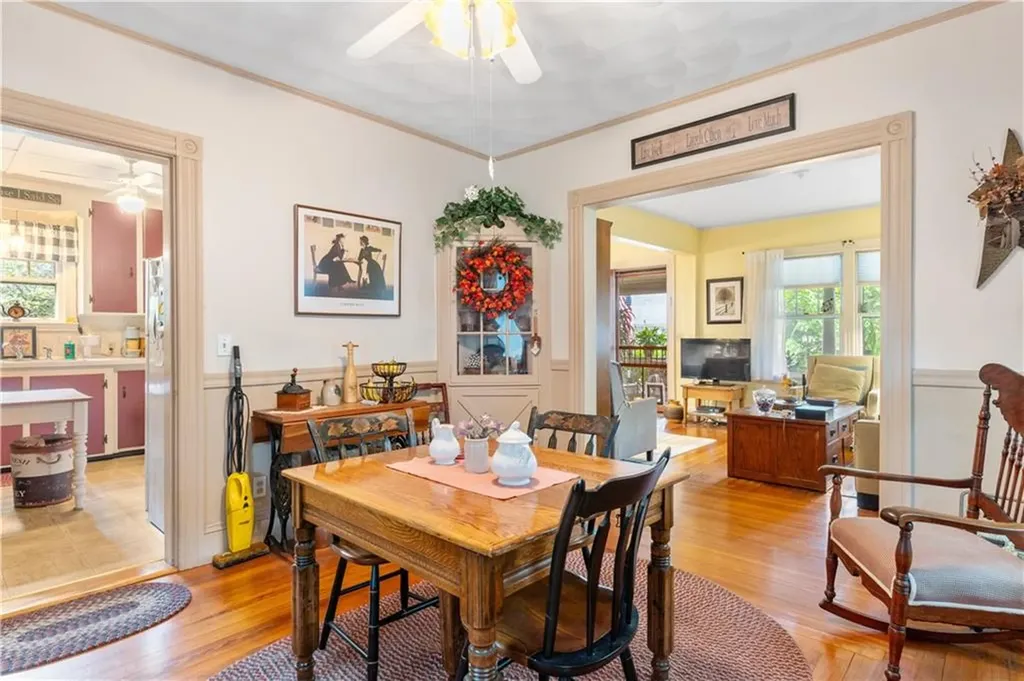 65 Spruce Street Warwick RI 02886