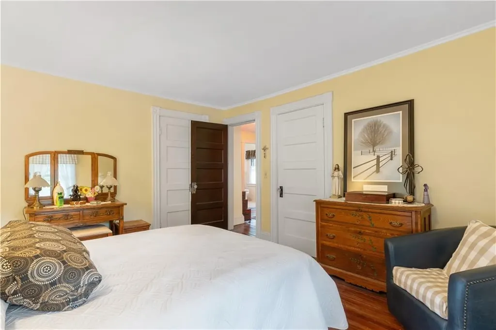 65 Spruce Street Warwick RI 02886