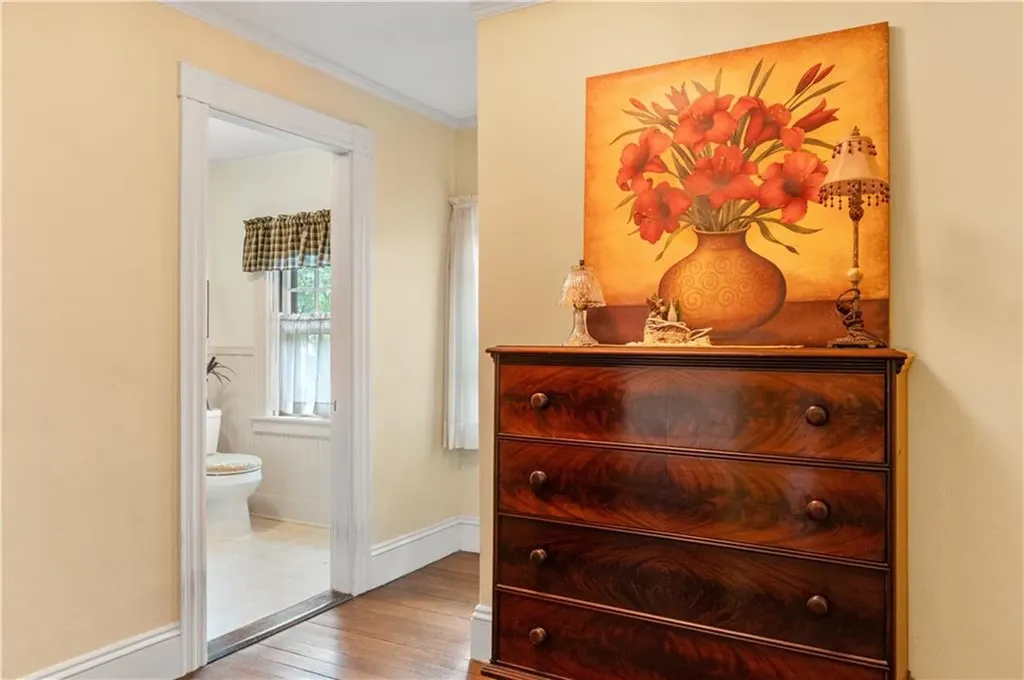 65 Spruce Street Warwick RI 02886