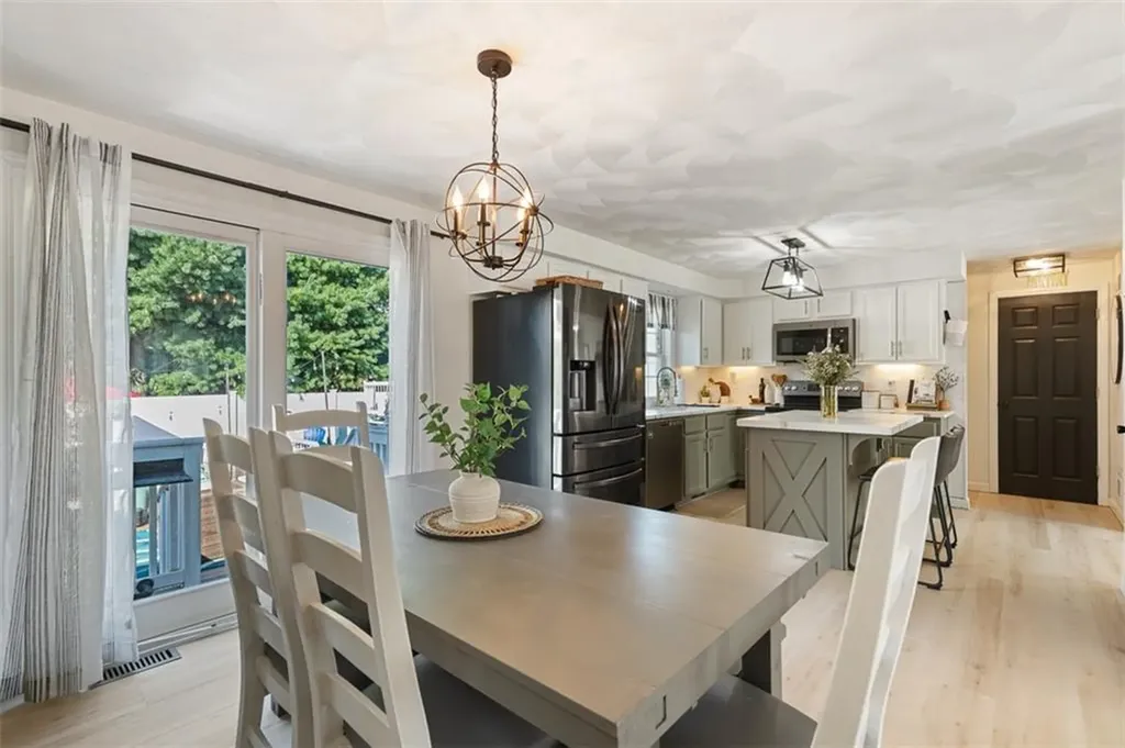 77 Speck Avenue Cranston RI 02910