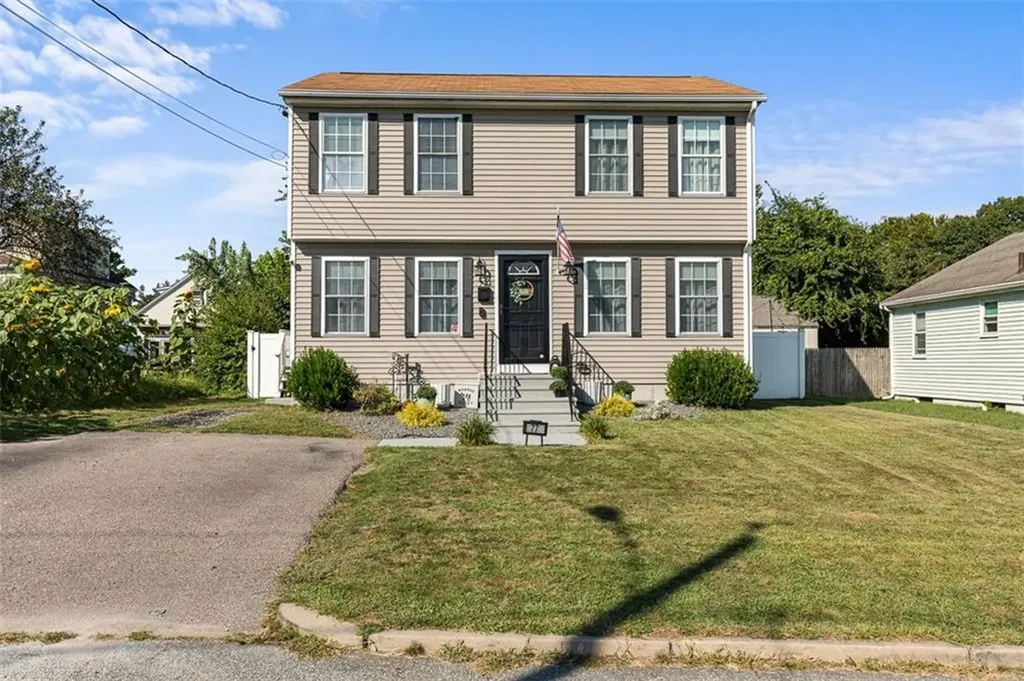 77 Speck Avenue Cranston RI 02910