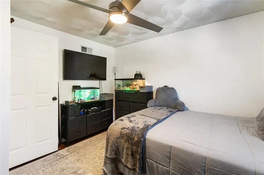 77 Speck Avenue Cranston RI 02910