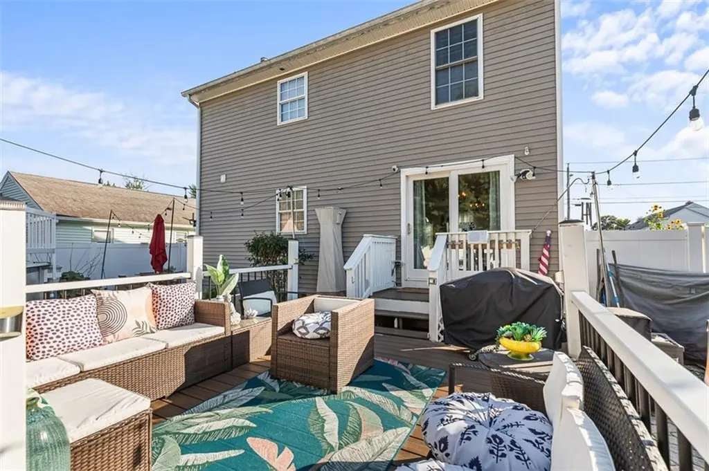 77 Speck Avenue Cranston RI 02910