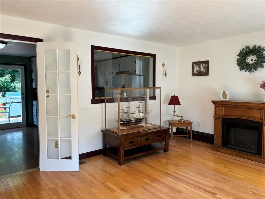 99 Annette Avenue Woonsocket RI 02895