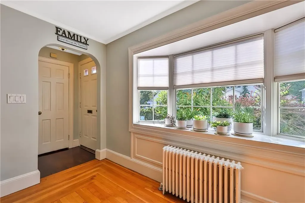 75 Metropolitan Road Providence RI 02908