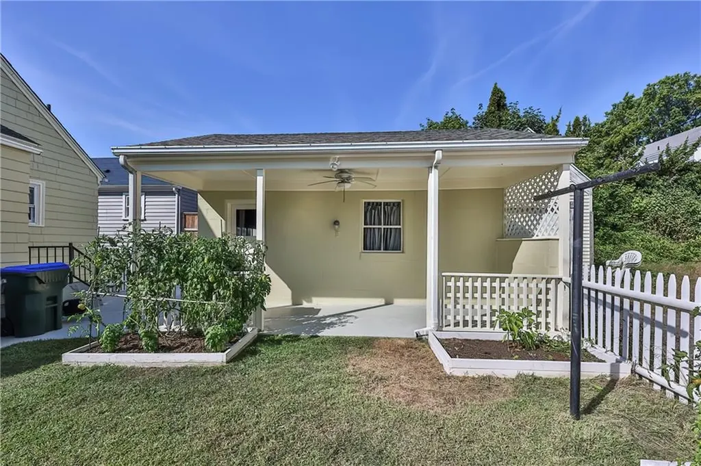 75 Metropolitan Road Providence RI 02908