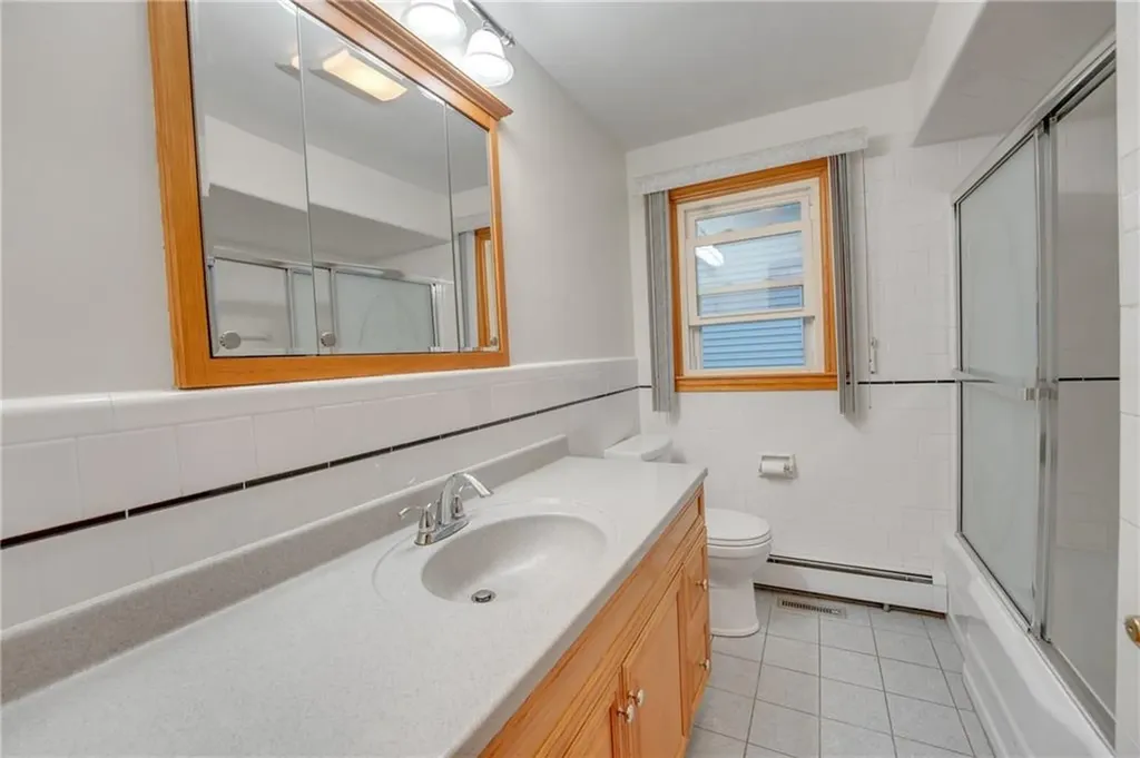 70 Fraser Street East Providence RI 02914