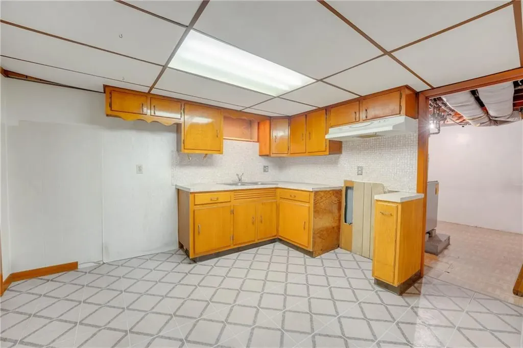 70 Fraser Street East Providence RI 02914