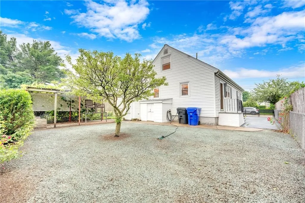 70 Fraser Street East Providence RI 02914