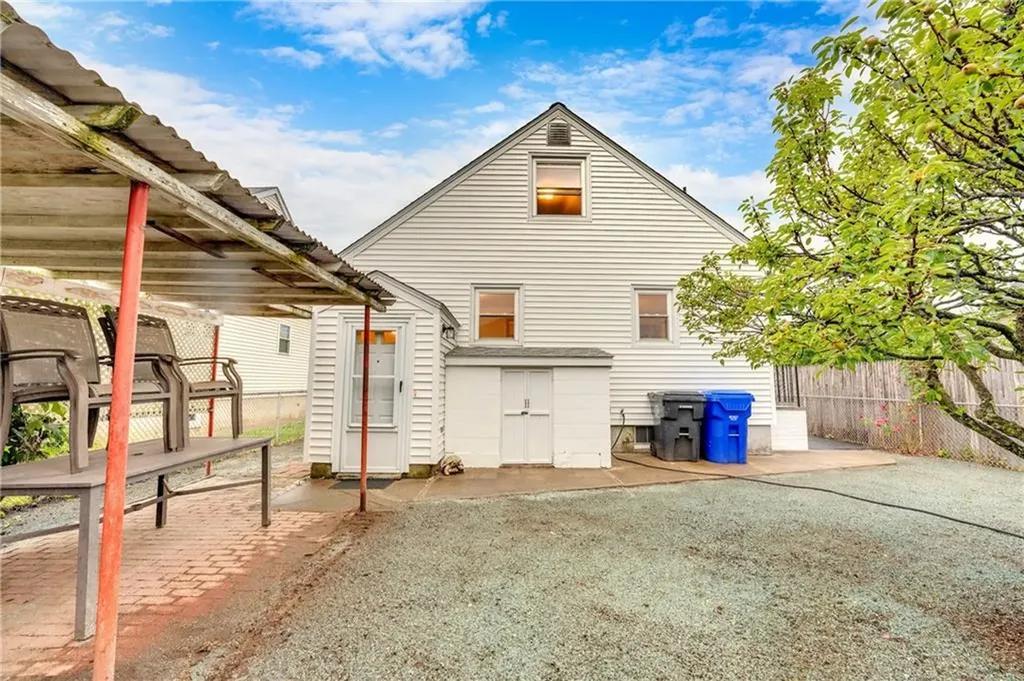 70 Fraser Street East Providence RI 02914