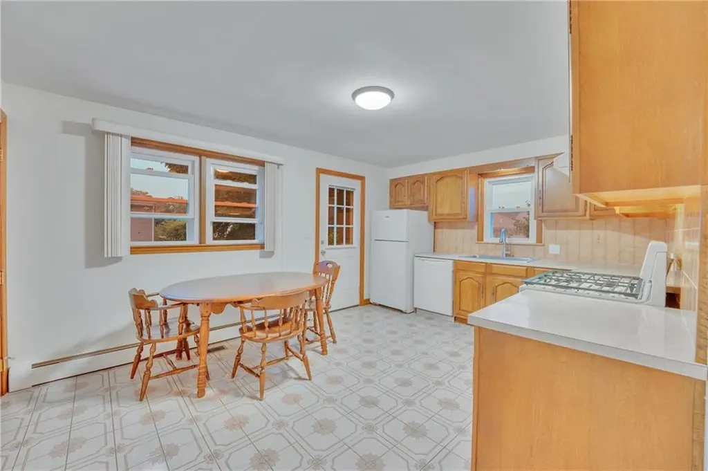 70 Fraser Street East Providence RI 02914