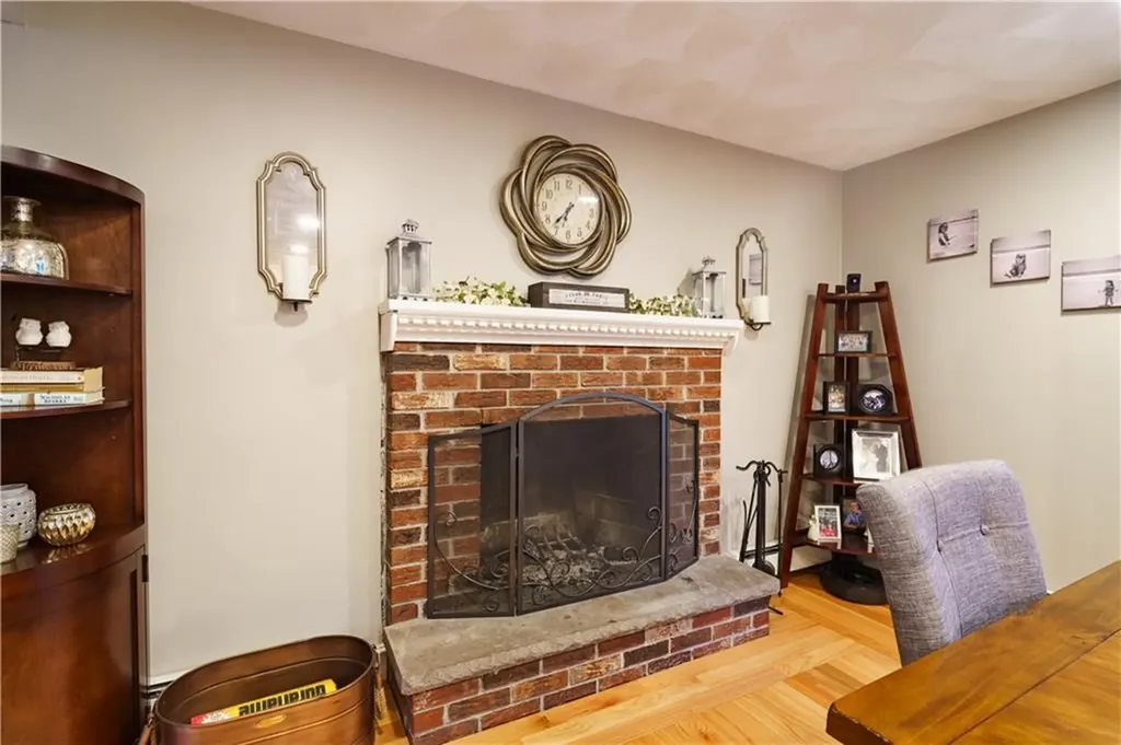 15 Winterberry Drive Coventry RI 02816