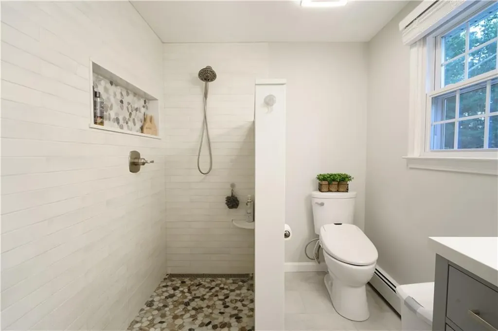 15 Winterberry Drive Coventry RI 02816
