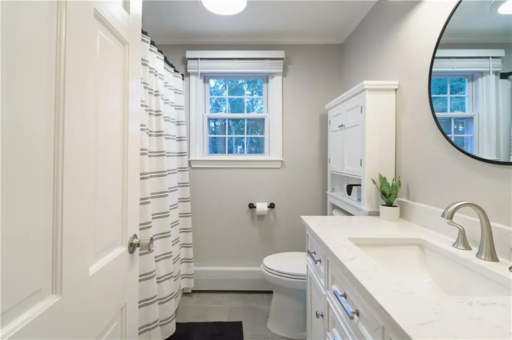 15 Winterberry Drive Coventry RI 02816