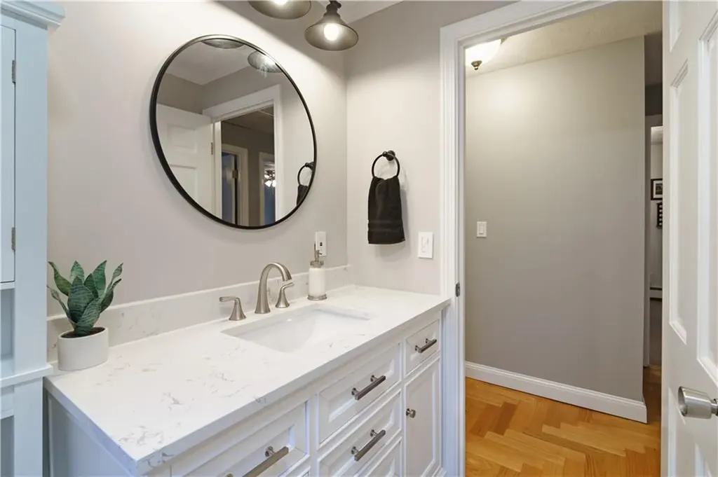 15 Winterberry Drive Coventry RI 02816