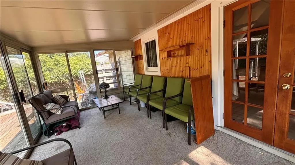 52 Goodrich Avenue Warwick RI 02886
