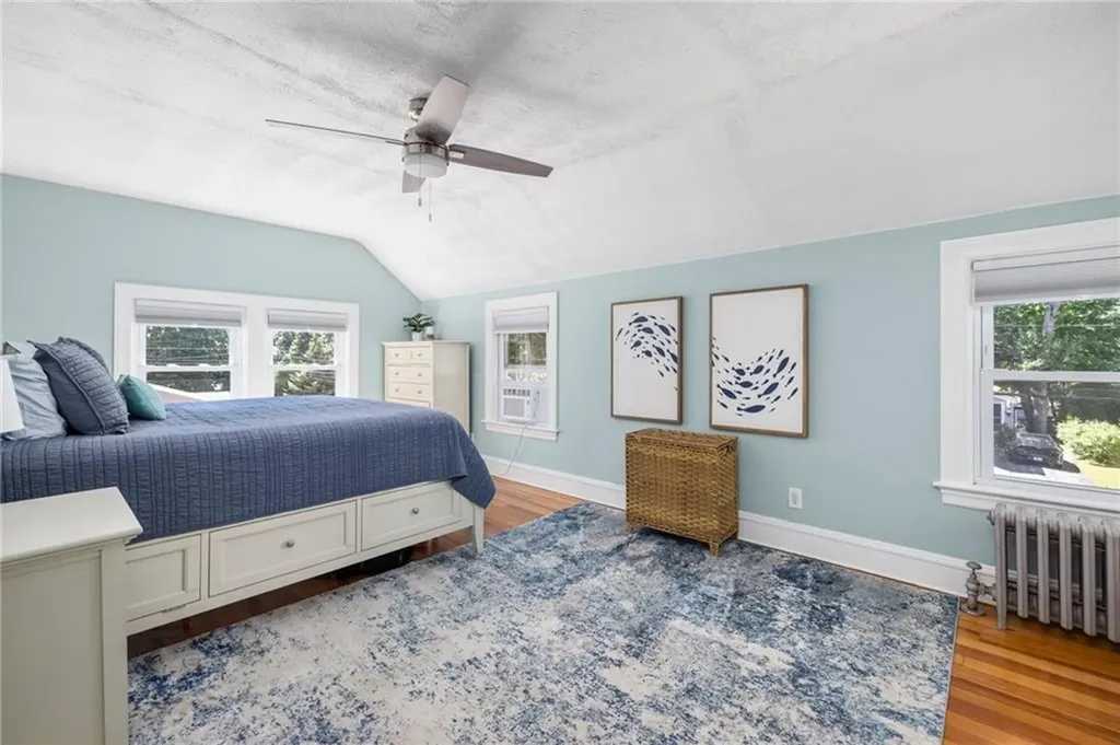 40 Grand View Drive Warwick RI 02886