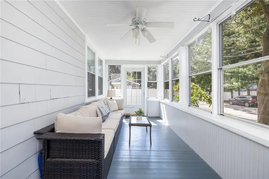 40 Grand View Drive Warwick RI 02886