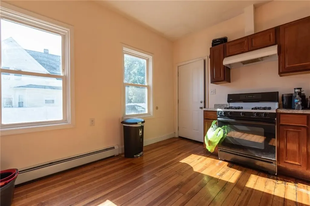 307 California Avenue Providence RI 02905