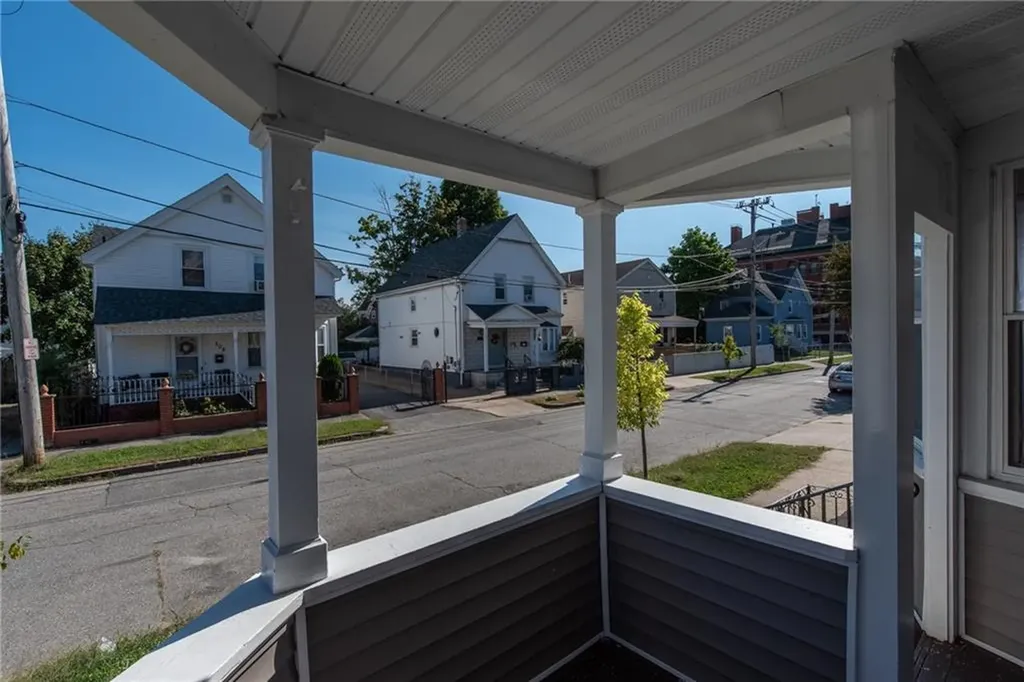 307 California Avenue Providence RI 02905