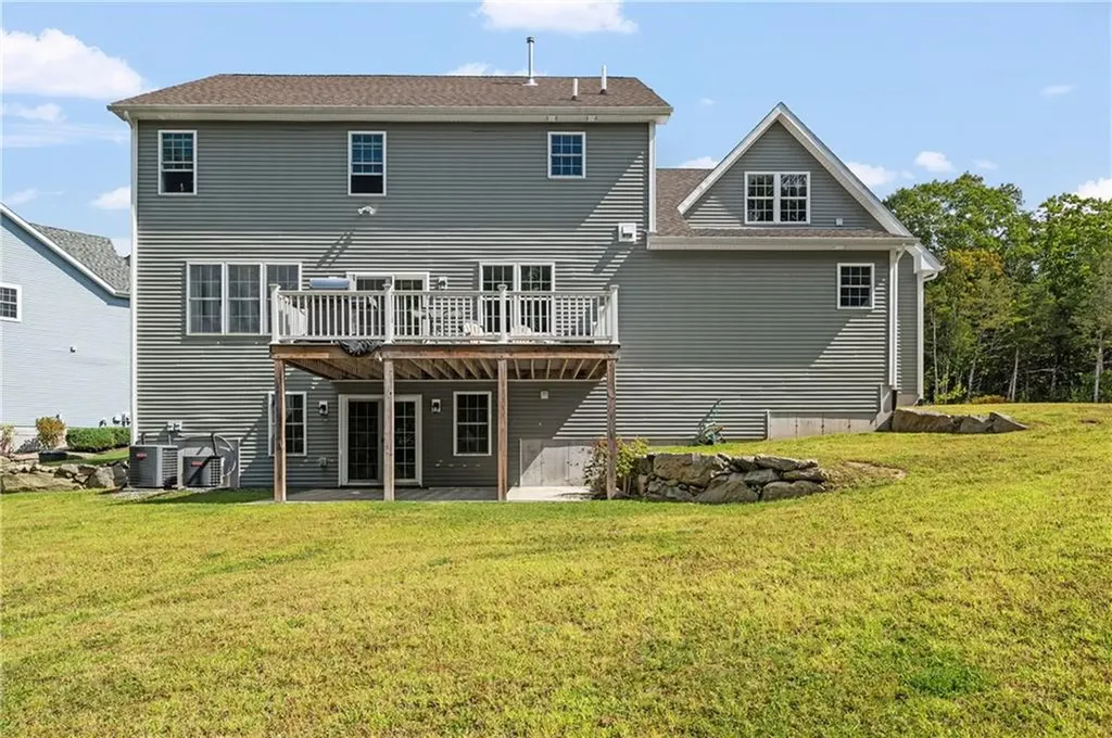 93 Cedar Forest Road Smithfield RI 02917