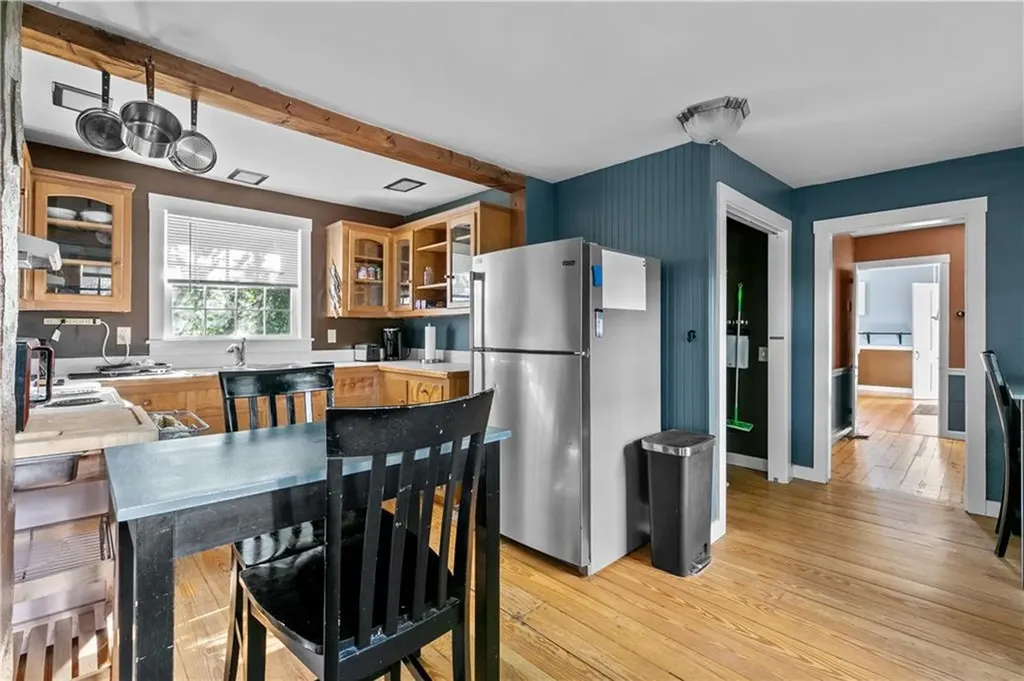 26 Perry Street Newport RI 02840