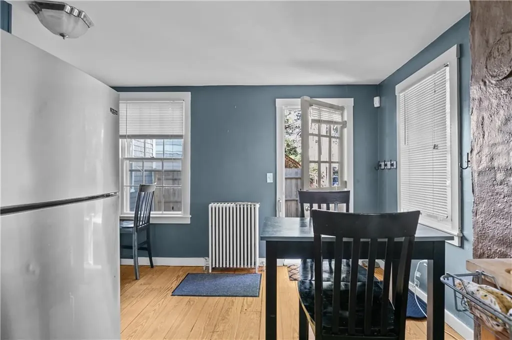 26 Perry Street Newport RI 02840