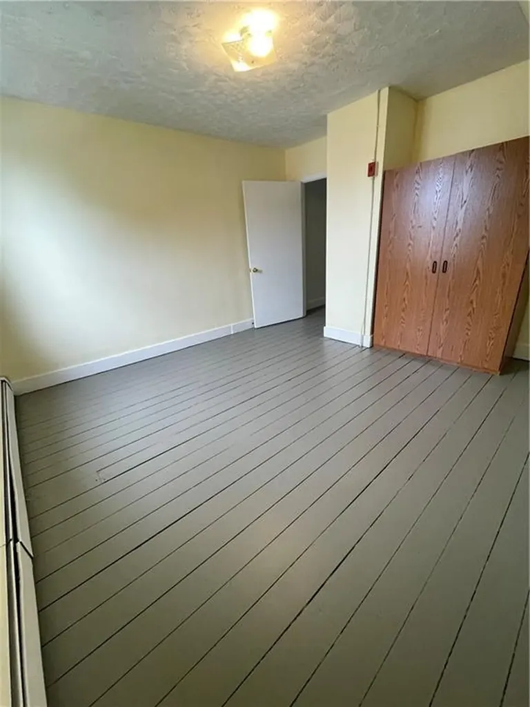 94 Warner Street Newport RI 02840