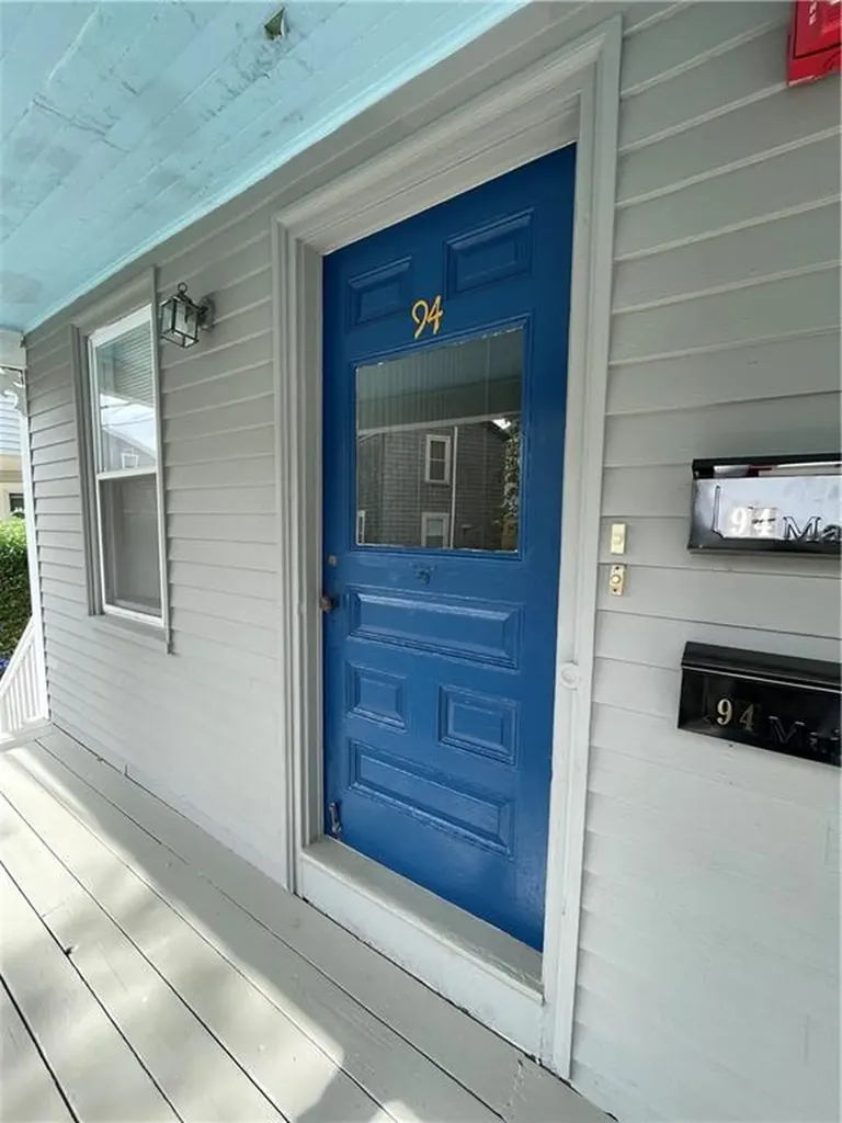 94 Warner Street Newport RI 02840