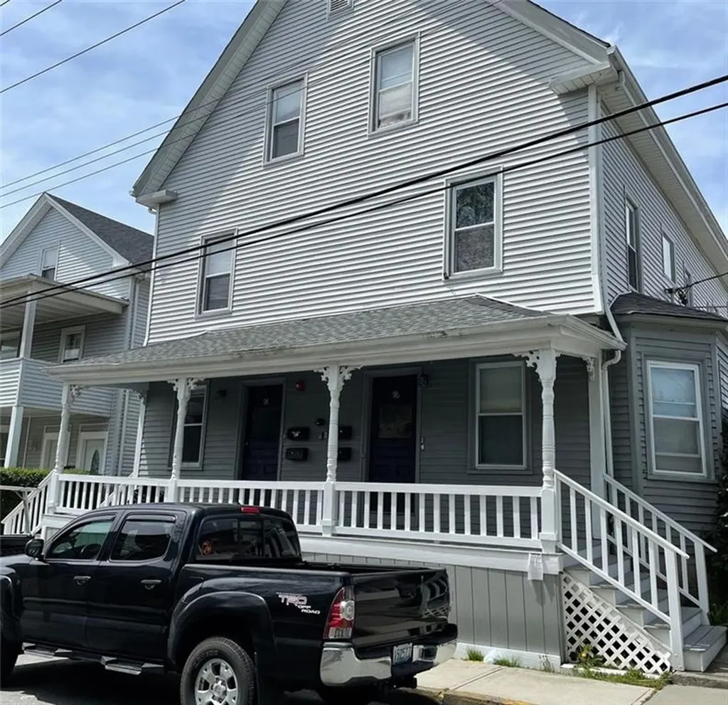 94 Warner Street Newport RI 02840