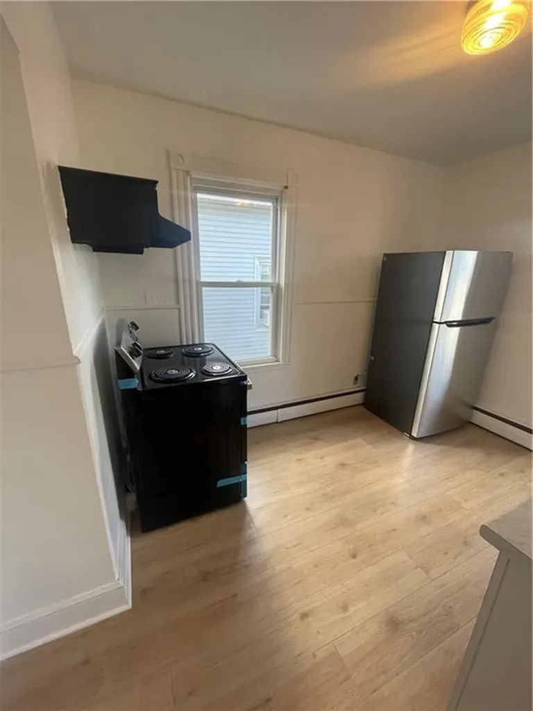 94 Warner Street Newport RI 02840