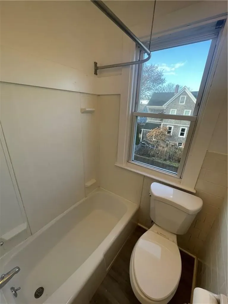 94 Warner Street Newport RI 02840
