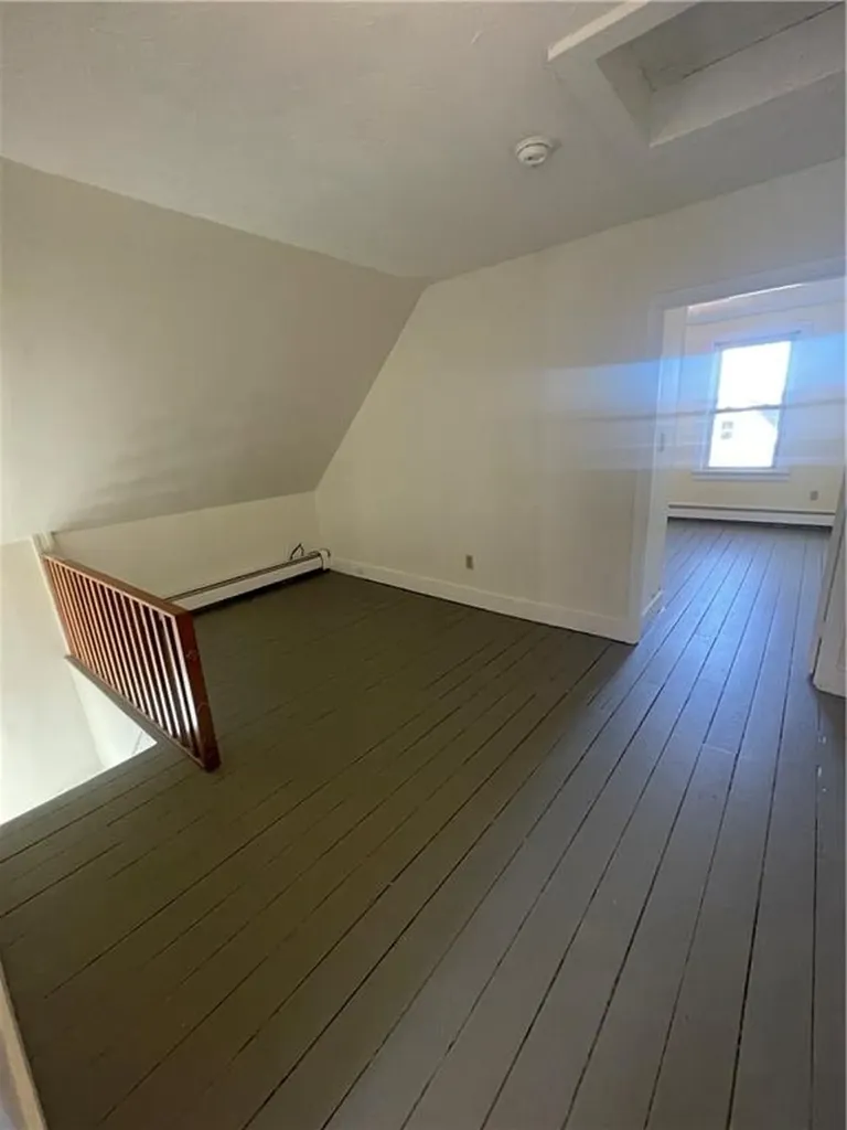 94 Warner Street Newport RI 02840