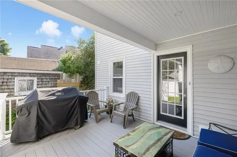 33 Clinton Avenue Jamestown RI 02835