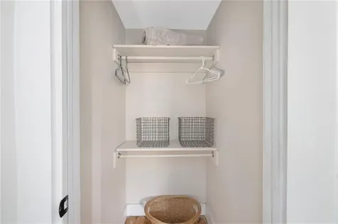 33 Clinton Avenue Jamestown RI 02835