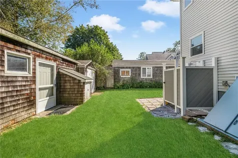 33 Clinton Avenue Jamestown RI 02835